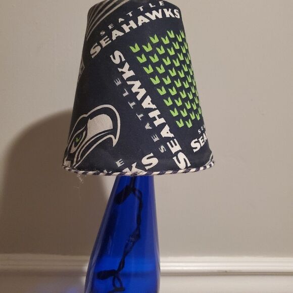 Seattle Seahawks Lamp  - Picture 4 of 5